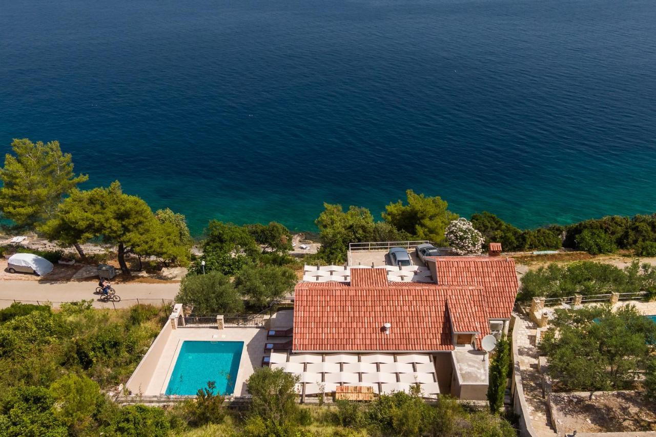 Seafront Stone Villa Blato  Экстерьер фото